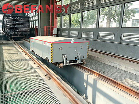 Trattore stradale-ferroviario motorizzato per impieghi gravosi da 300T
